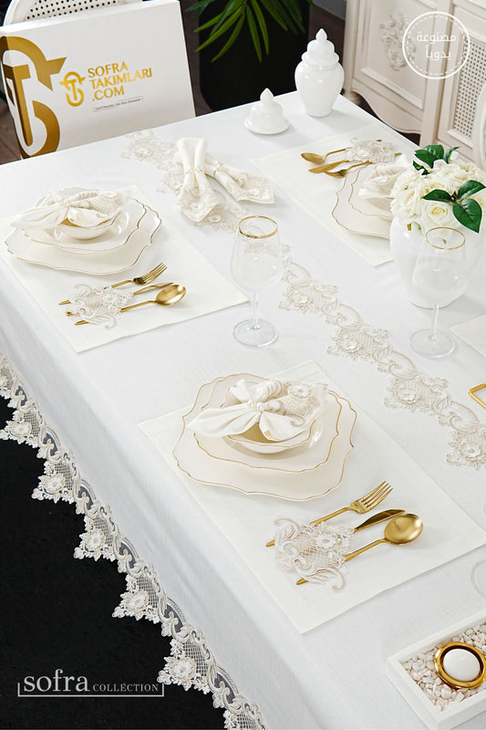 طقم مفارش سفرة كامل مزين بدانتيل ذهبى - موديل فيكتوريا  – ٣٧ قطعة – ١٢ شخص - قماش كتان مقاوم للبقع